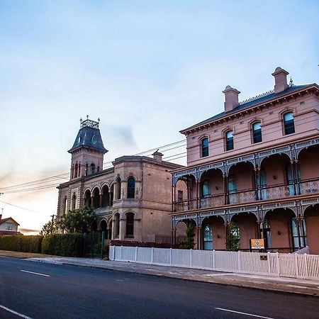 Point Lonsdale Holiday Apartments (Adults Only) Queenscliff Eksteriør billede