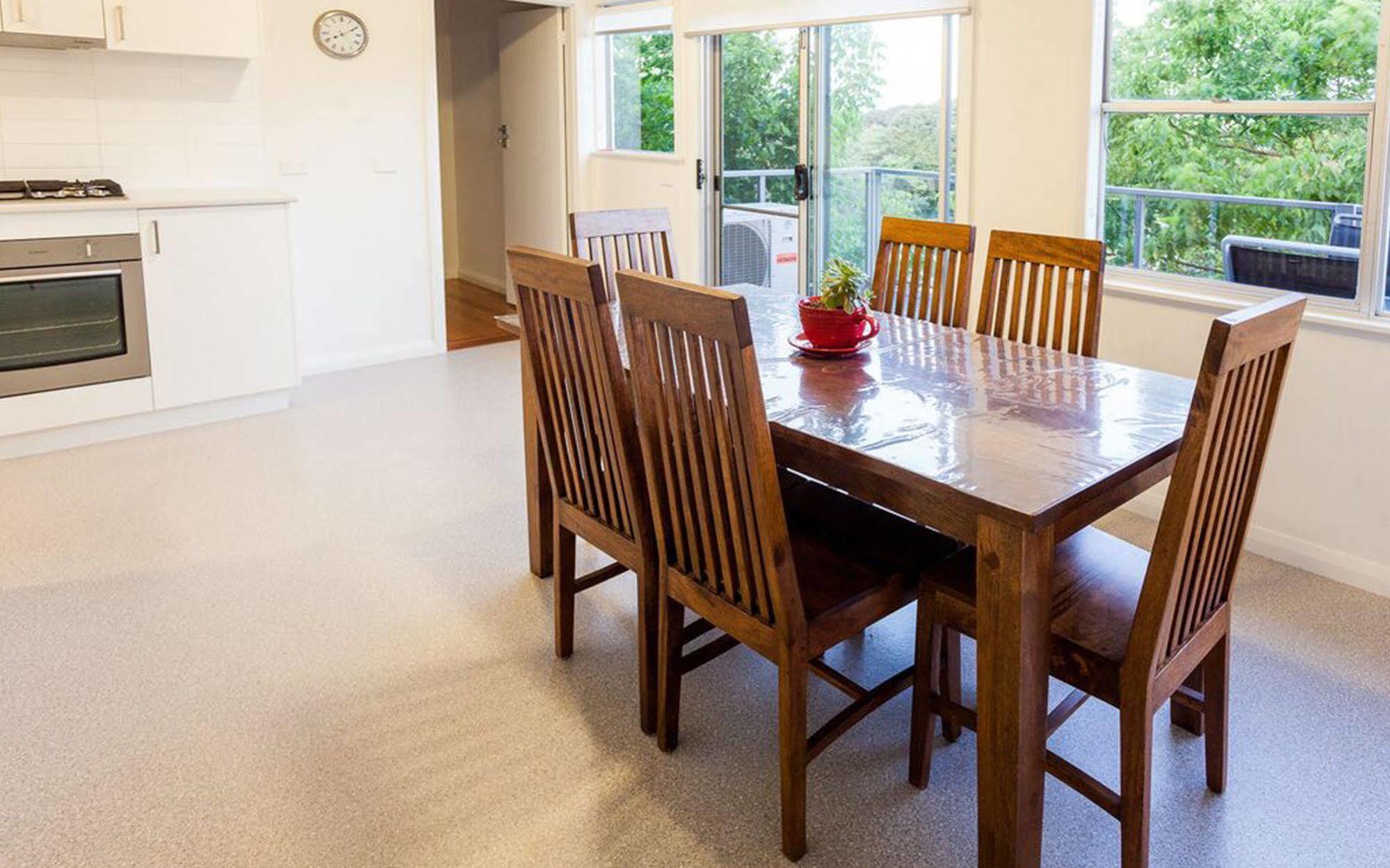 Point Lonsdale Holiday Apartments (Adults Only) Queenscliff Eksteriør billede