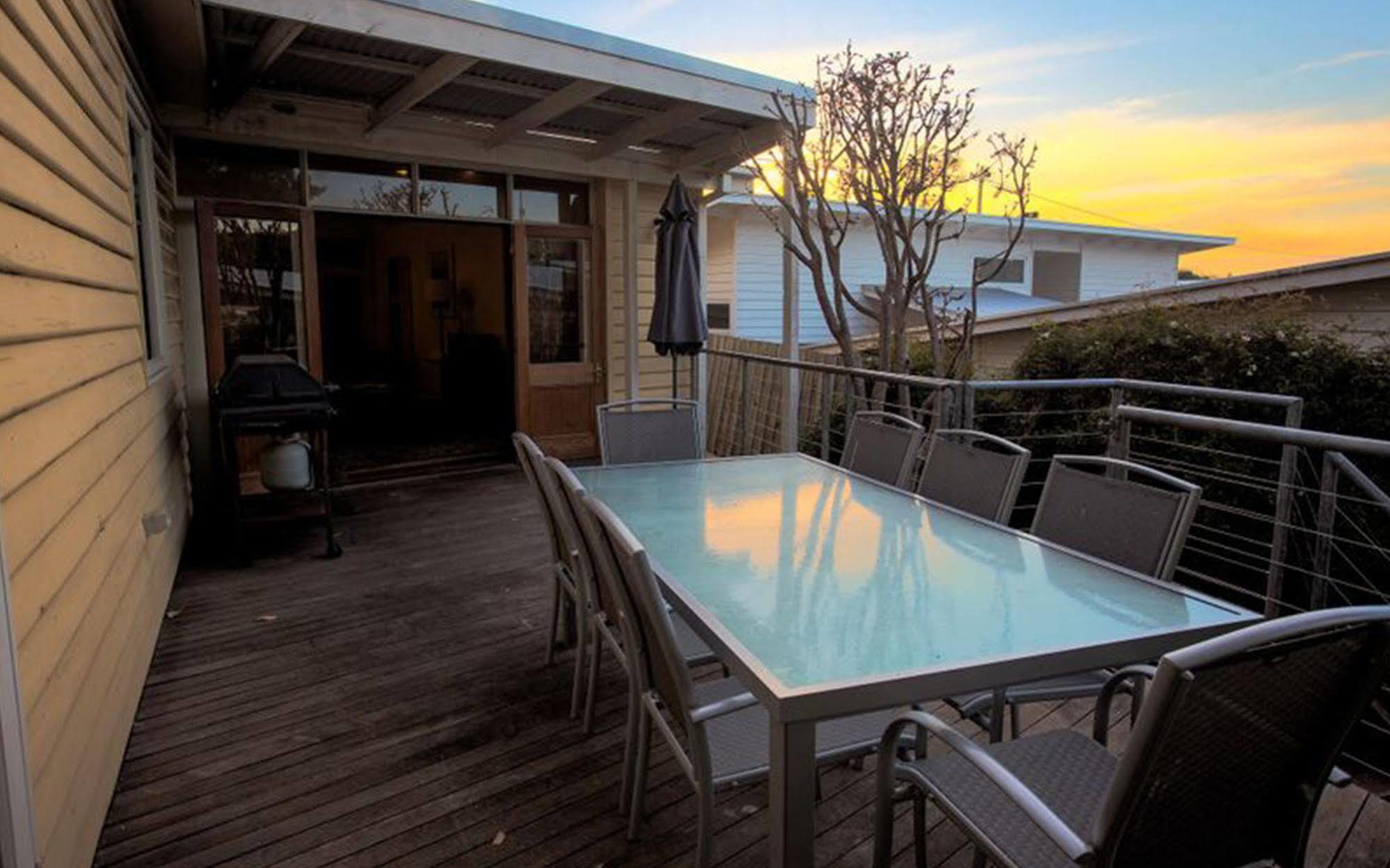 Point Lonsdale Holiday Apartments (Adults Only) Queenscliff Eksteriør billede