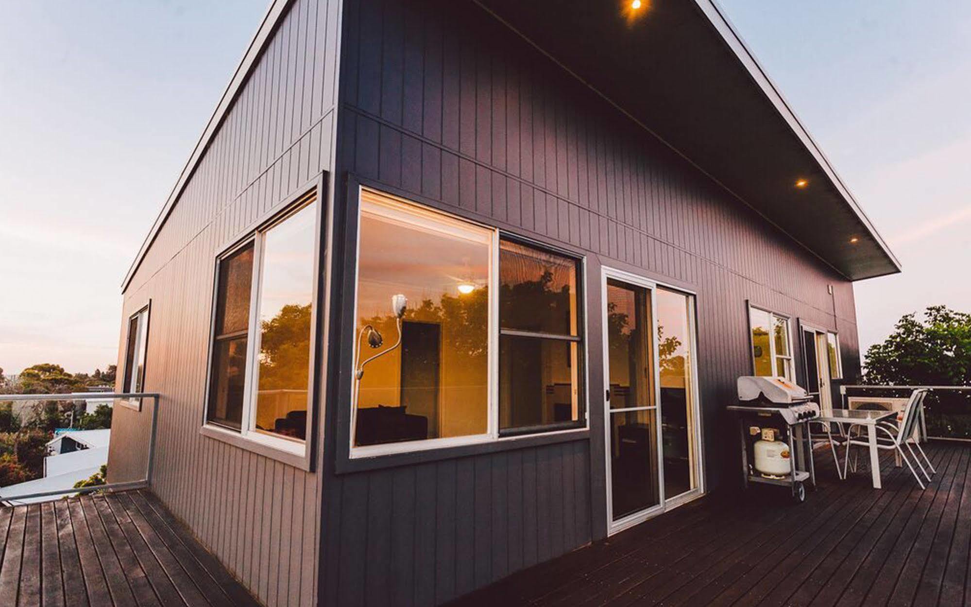 Point Lonsdale Holiday Apartments (Adults Only) Queenscliff Eksteriør billede
