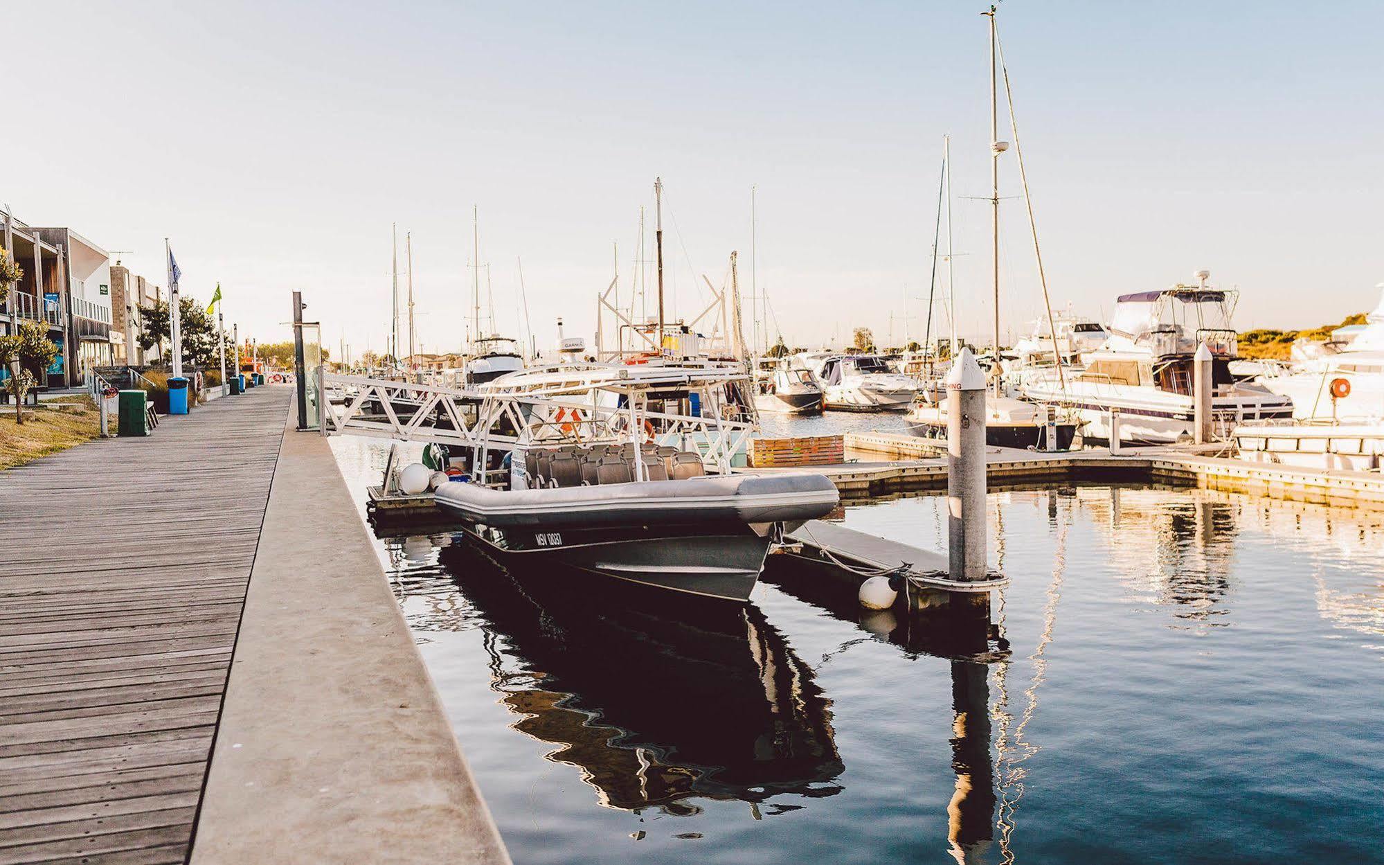 Point Lonsdale Holiday Apartments (Adults Only) Queenscliff Eksteriør billede