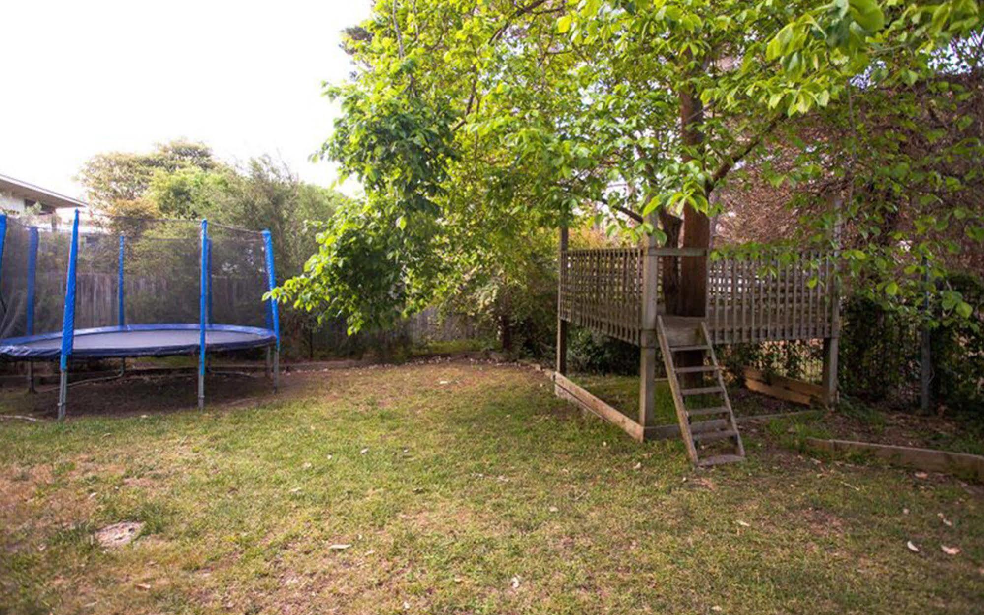 Point Lonsdale Holiday Apartments (Adults Only) Queenscliff Eksteriør billede